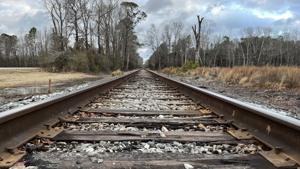 Derailment disrupts train service for Chicago, New York, Washington, Miami