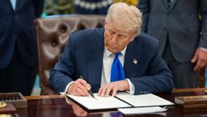 Trump gives boost to Lebanese relations; puts squeeze on Iran in the process
