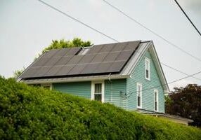 Dems say EPA cancelling $7B community solar grants 'illegal,' but ignore law