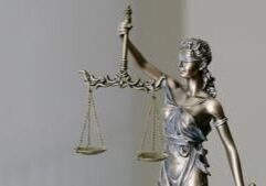 Illinois quick hits: Foreign national indicted for fraud; Chicago Public Schools budget approved