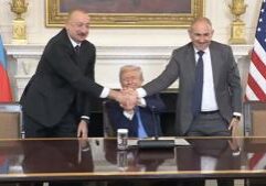 President Trump hosts Armenia, Azerbaijan for peace treaty signing