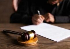 Chicago suit vs oil cos. may yet survive SCOTUS ruling, judge hints