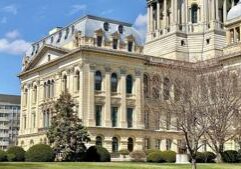 Illinois’ ‘F’ grade leaves taxpayers on the hook for billions, watchdog says