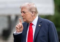 Trump says $2,000 tariff rebate checks won't come before Christmas